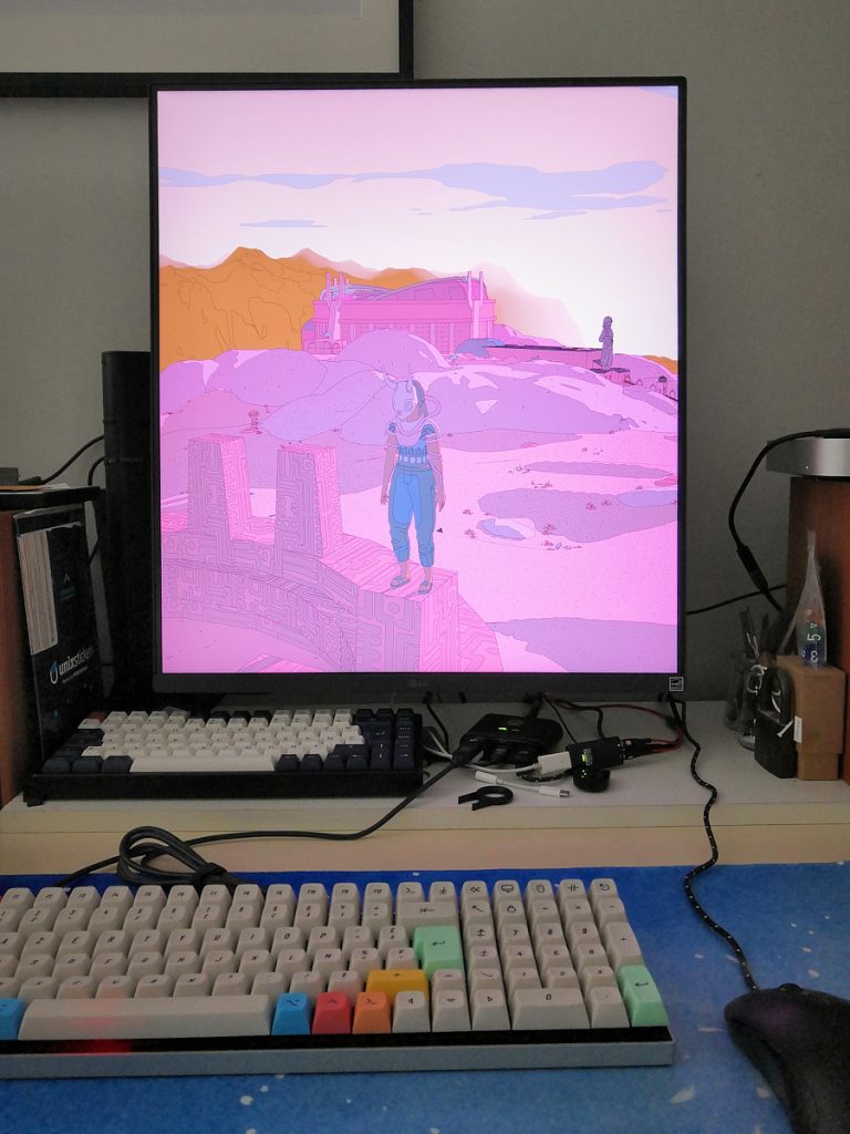 Photo de l'écran Ergo DualUP affichant une vue du jeu vidéo Sable